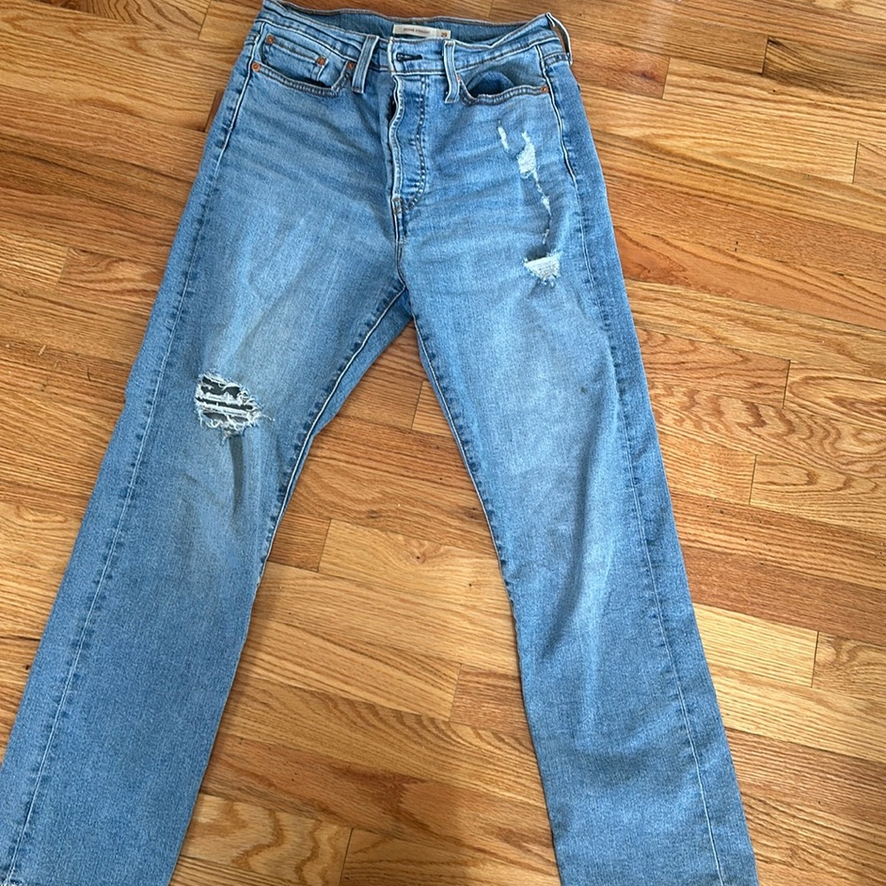Levi wedgie straight jeans